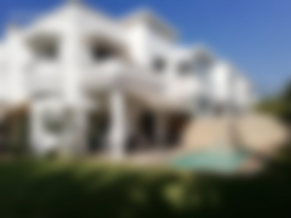 Villa avec piscine et jardin à louer, Ville verte Bouskoura