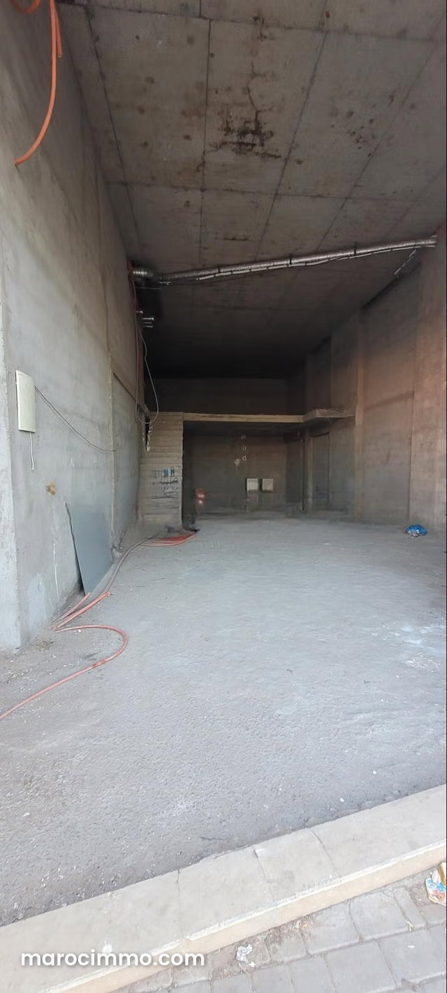 Commercial Property for Sale at Boulevard Med 6. 210 m² Surface Area — 3