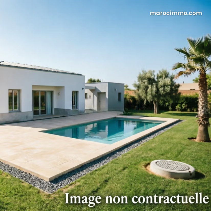 1,503 m² Villa with Swimming Pool, Longchamps, Casablanca — Casablanca