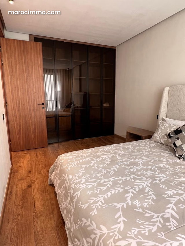 Sale of a beautiful apartment in Maârif. 2 comfortable rooms. Well furnished — 3