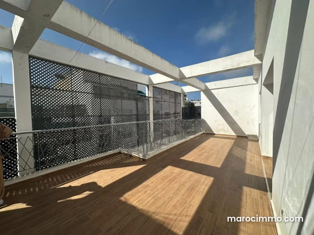 Triplex meublé terrasse à la location à gauthier — 3