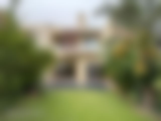 350 m² Furnished Villa with Golf Views and Mature Garden, Tahanaoute Road — Marrakesh