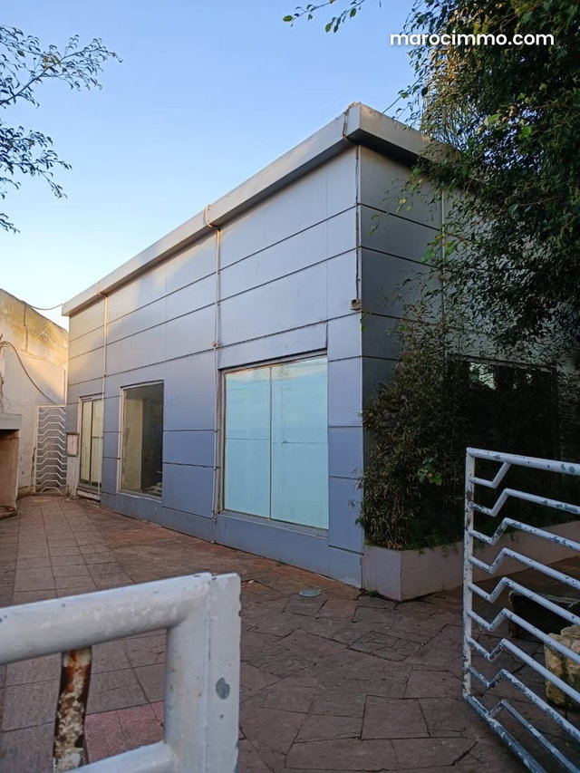 À Vendre – Villa à Raser au Cœur de Souissi — 5