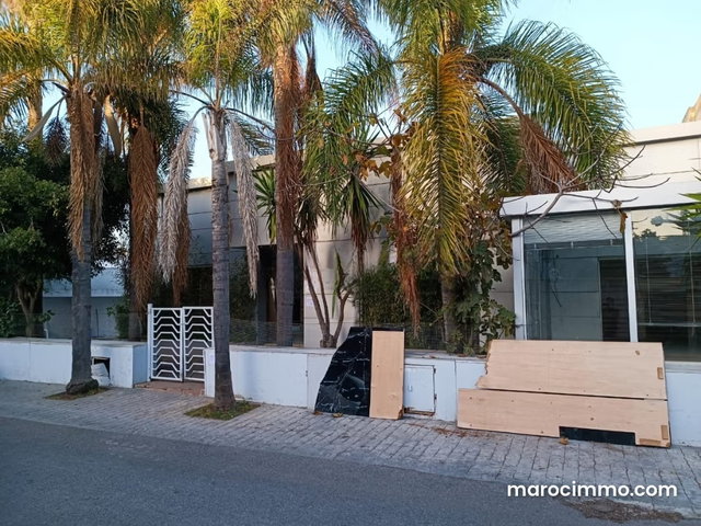 À Vendre – Villa à Raser au Cœur de Souissi — 4