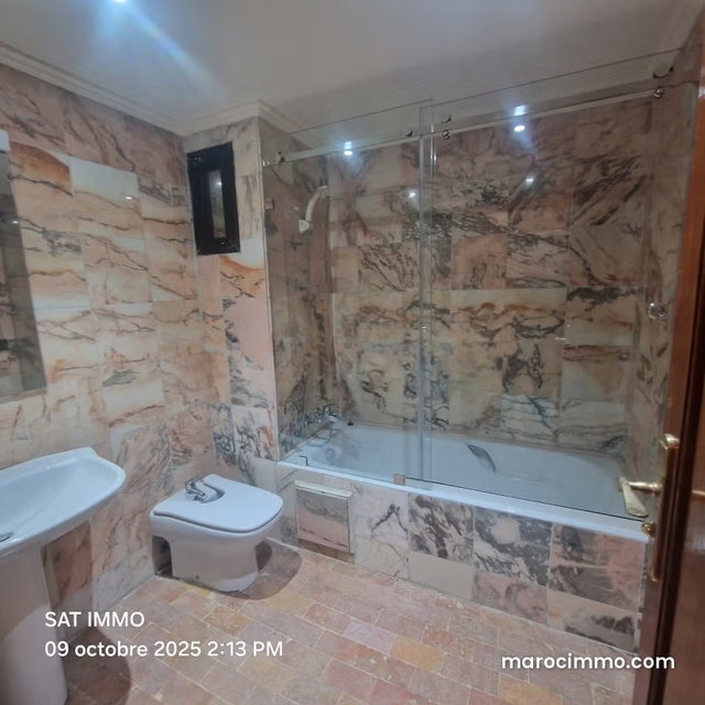 Appartement a louer mensuel — 2