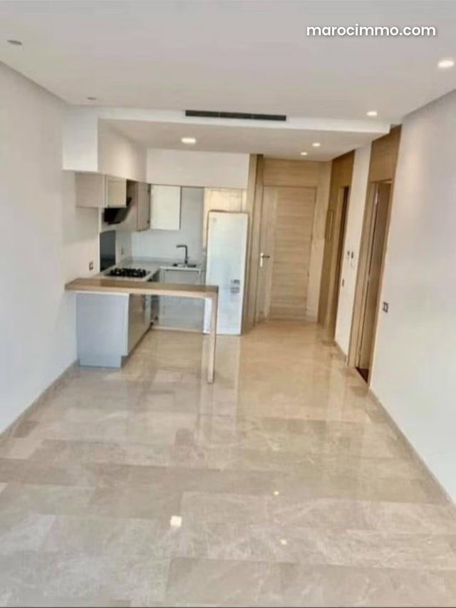 Modern 1-Bedroom Apartment for Rent in Les Princesses. 57m² with Elevator and Balcony — 2