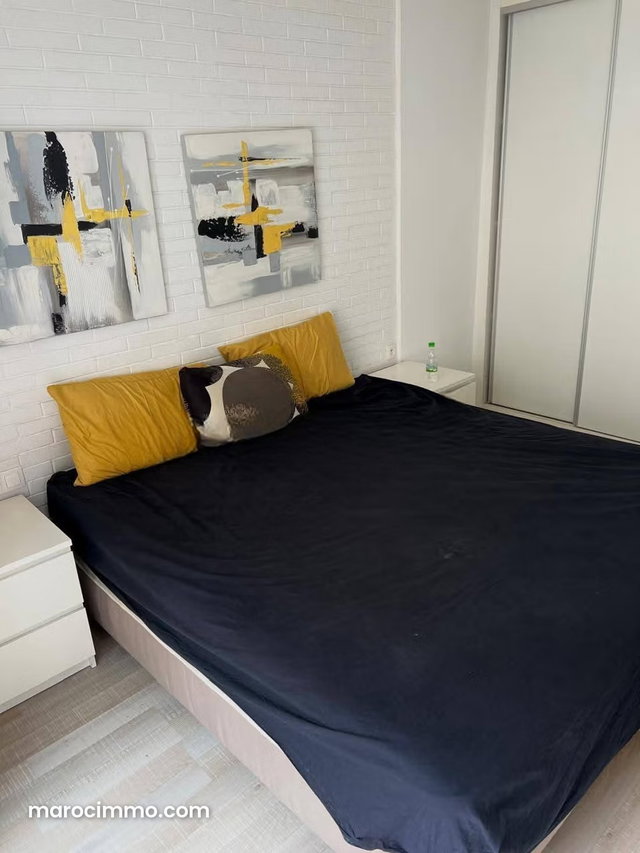 Studio meublé à la location à racine — 5