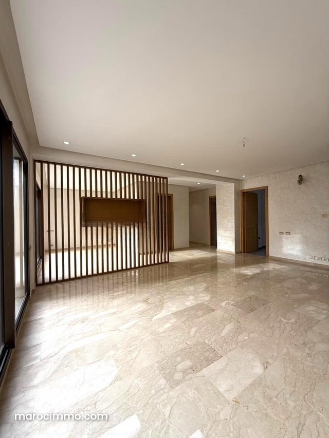 Magnifique appartement de 180m2 quartier Oasis — 4