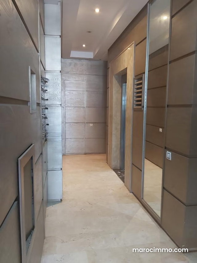 Louez cet appartement à CIL Hay Salam. 1 chambre. Bien meublé — 5