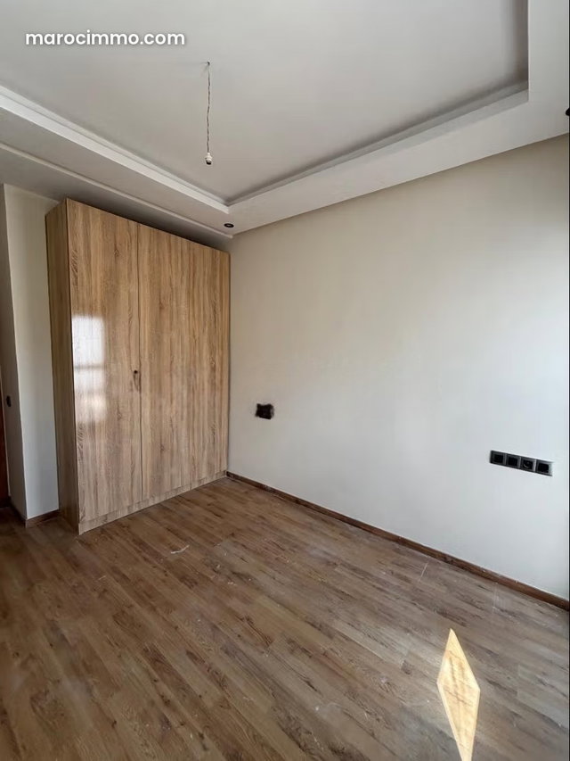 Bel appartement en location à Les Hôpitaux. 1 chambre. Antenne parabolique et sécurité — 5