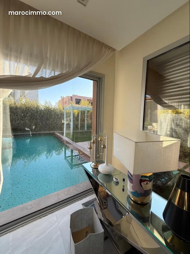 Villa récente construite sur un terrain de 600 m² — 4