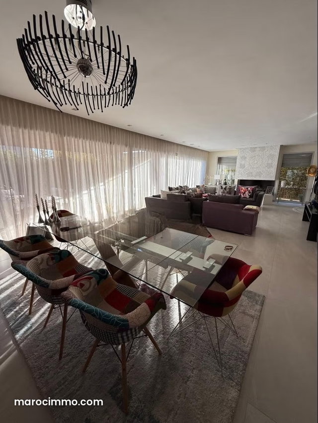 Villa récente construite sur un terrain de 600 m² — 3