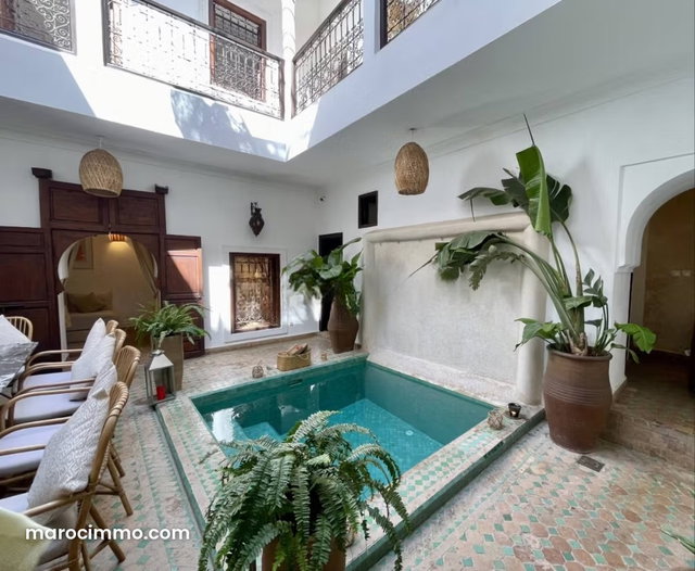 Maison d'hôtes de 5 chambres en activité Riad Laarous — 2