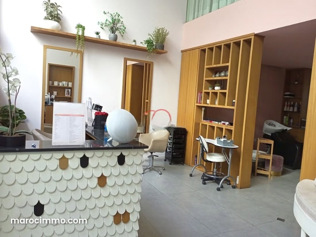 77 m² Commercial Premises for Rent, Beauséjour, Casablanca — Casablanca