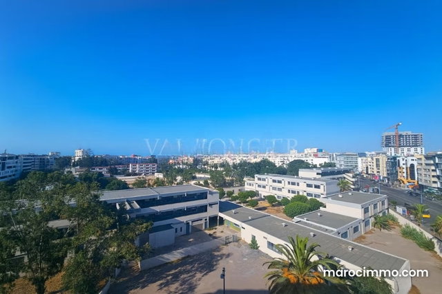 Location très bel appartement 2chambres avec balcon sans vis à vis, Racine — 3