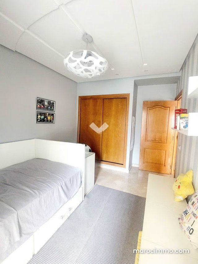 Appartement à Vendre de 137.0 m² à Casablanca, Mers Sultan — 3