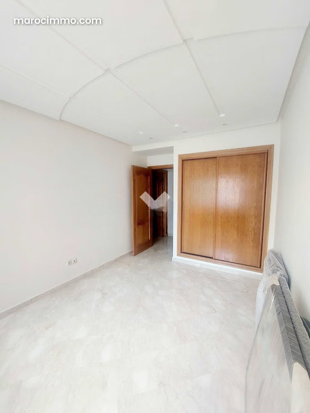 Appartement à Vendre de 137.0 m² à Casablanca, Mers Sultan — 5