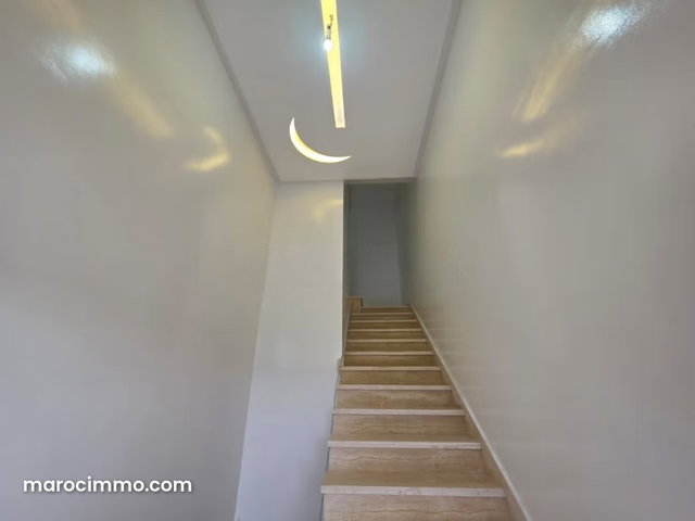 Appartement à l'achat à Bouaakkaz. Superficie 75 m². Salon traditionnel marocain — 3
