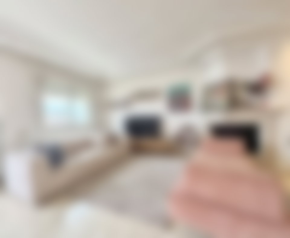 Furnished 140 sqm Apartment in CIL, Top Floor with Garage
