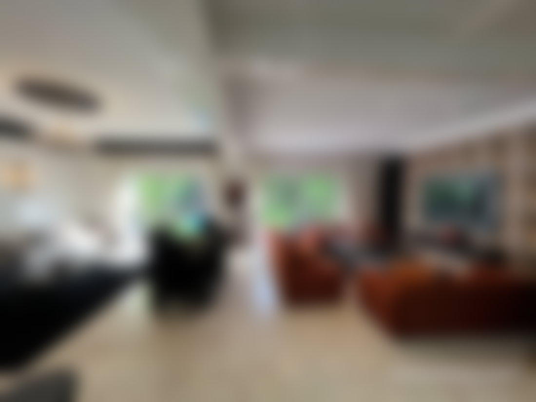فيلا مفروشة بمسبح وإطلالة بحرية للإيجار بعين الذئاب