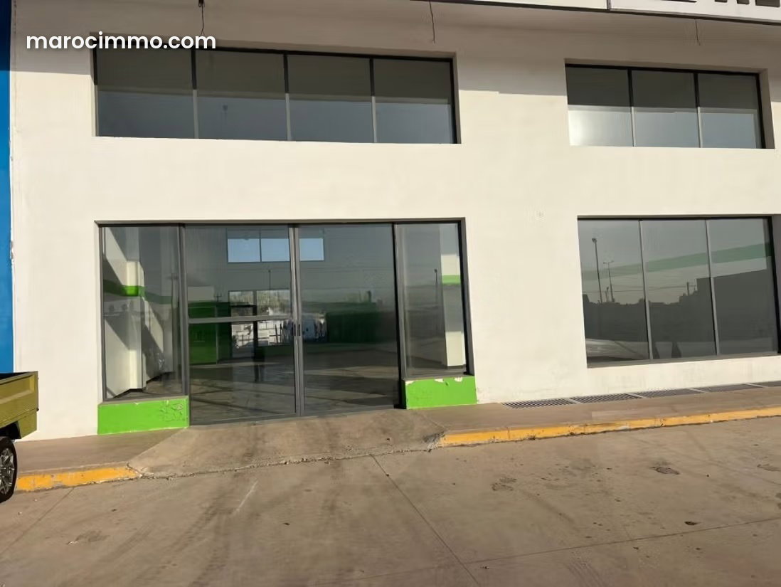 250 m² Commercial Space in Hassan, Rabat — Rabat