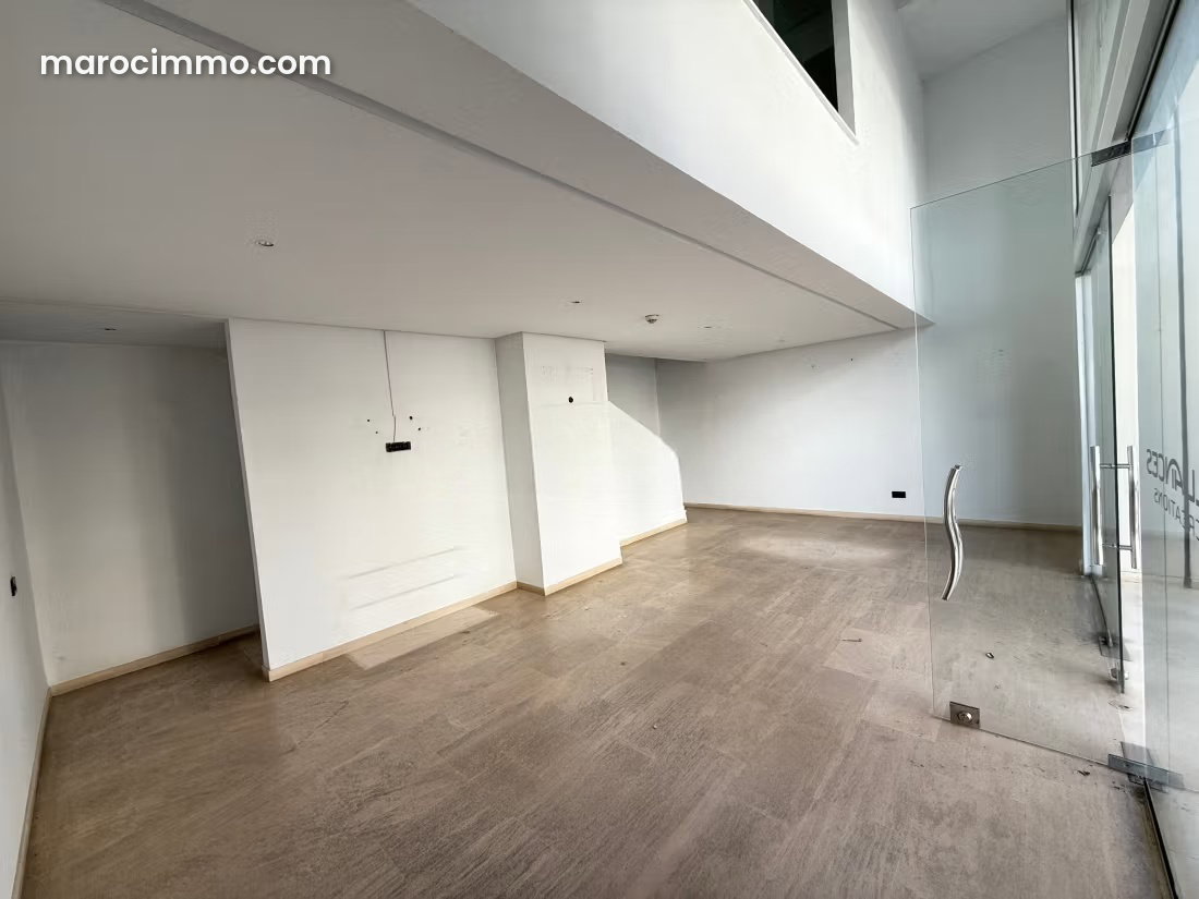 100 sqm Commercial Premises, Avenue Frontage, Upper Agdal, Rabat — Rabat