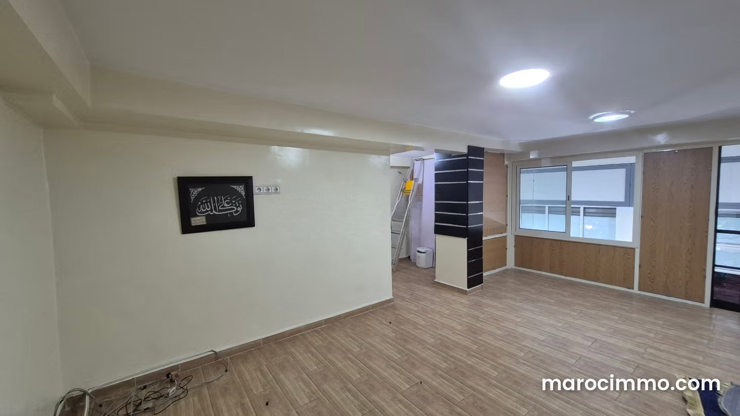 38 sqm retail unit opposite Ain Sebaa railway station — Casablanca