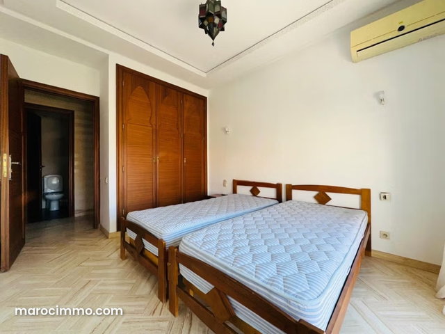 Charmant appartement vide à vendre à Victor Hugo — 3