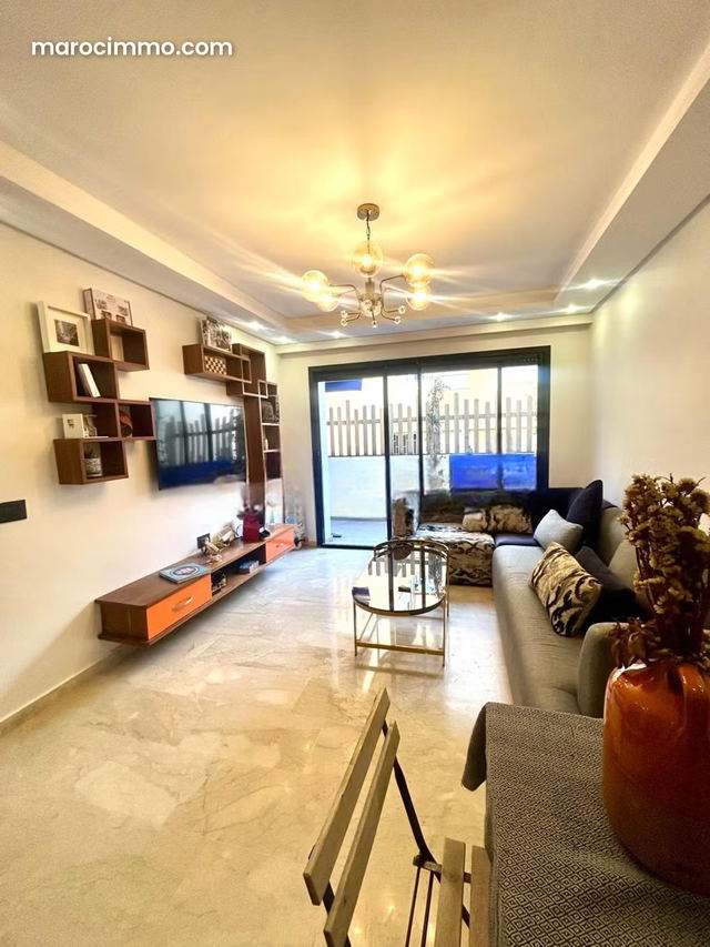 Superbe studio location sur ahmed charci bourgogne — الدار البيضاء