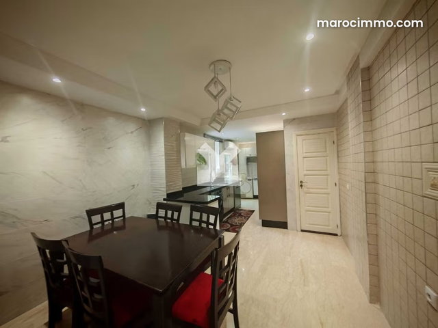 Appartement à Louer de 160.0 m² à Casablanca, Racine — 5
