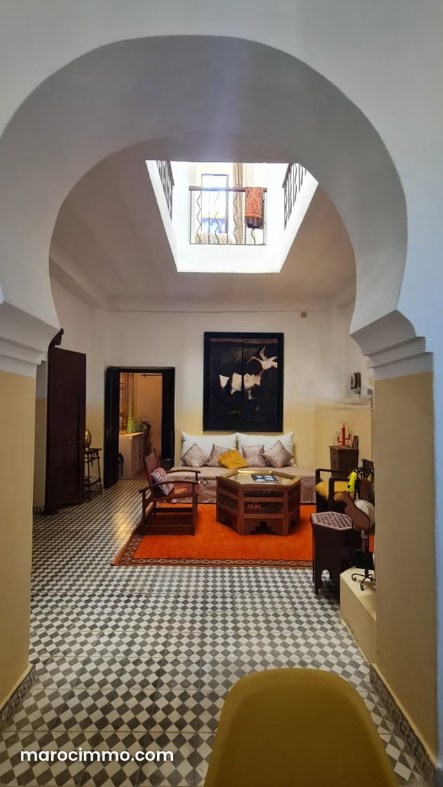 Riad a vendre à Marchan, patio lumineux et terrasse vue mer, Tanger — 2