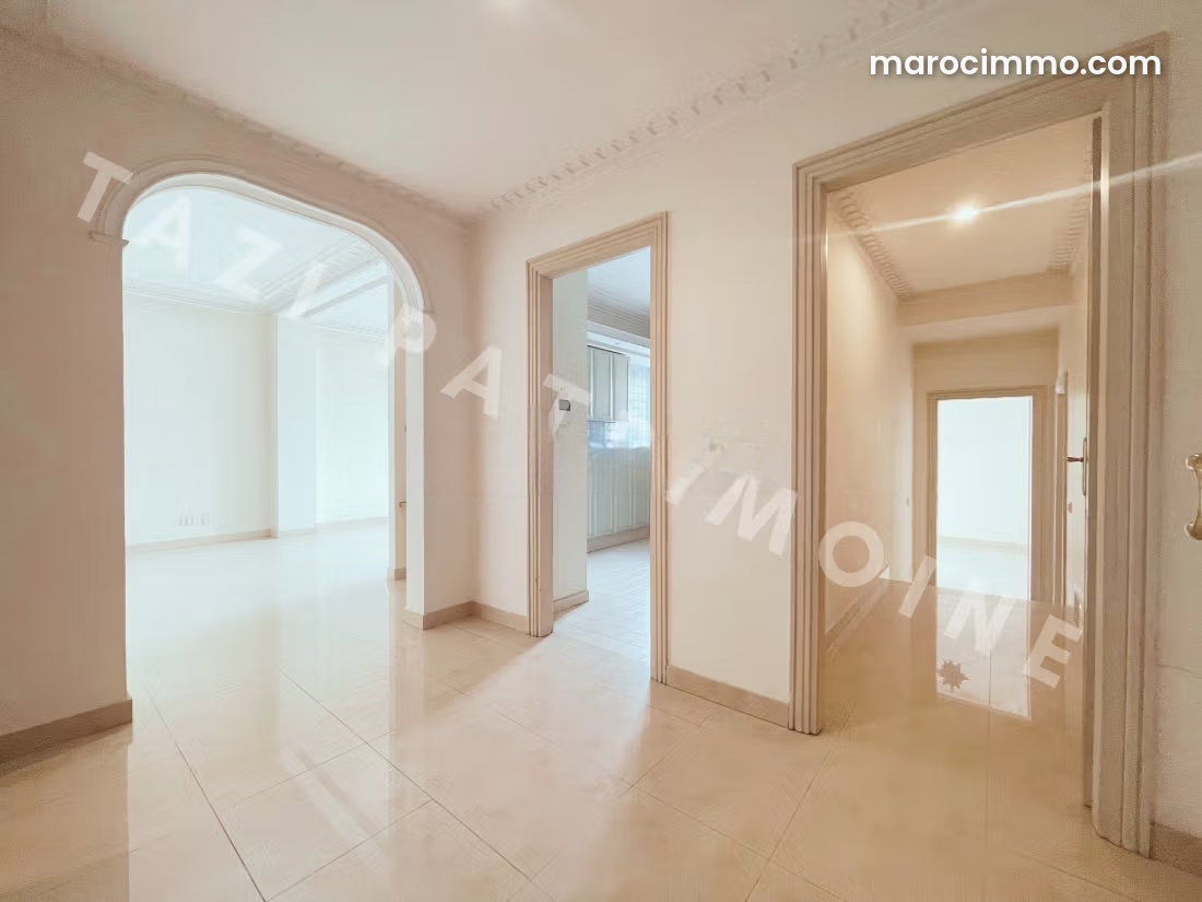 Appartement 2 chambres avec double jardin, Racine, Casablanca — Casablanca