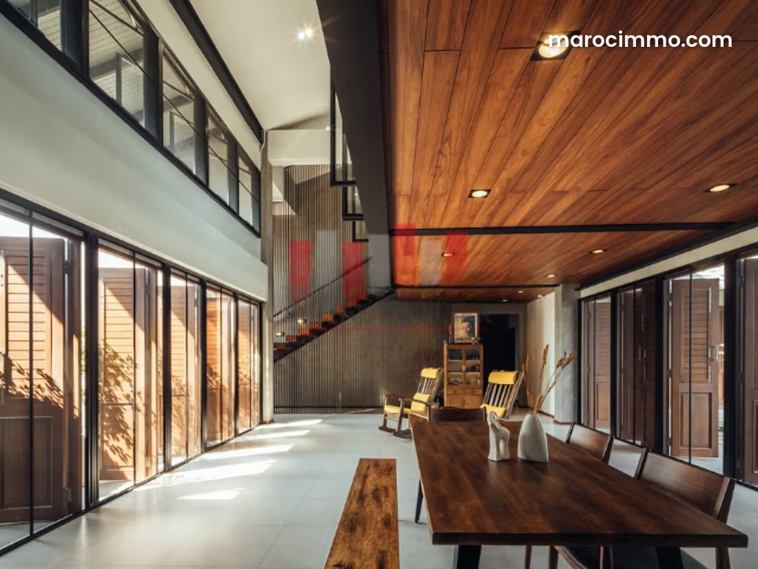 900 m² Corner Villa to Renovate, Bourgogne, Casablanca — Casablanca