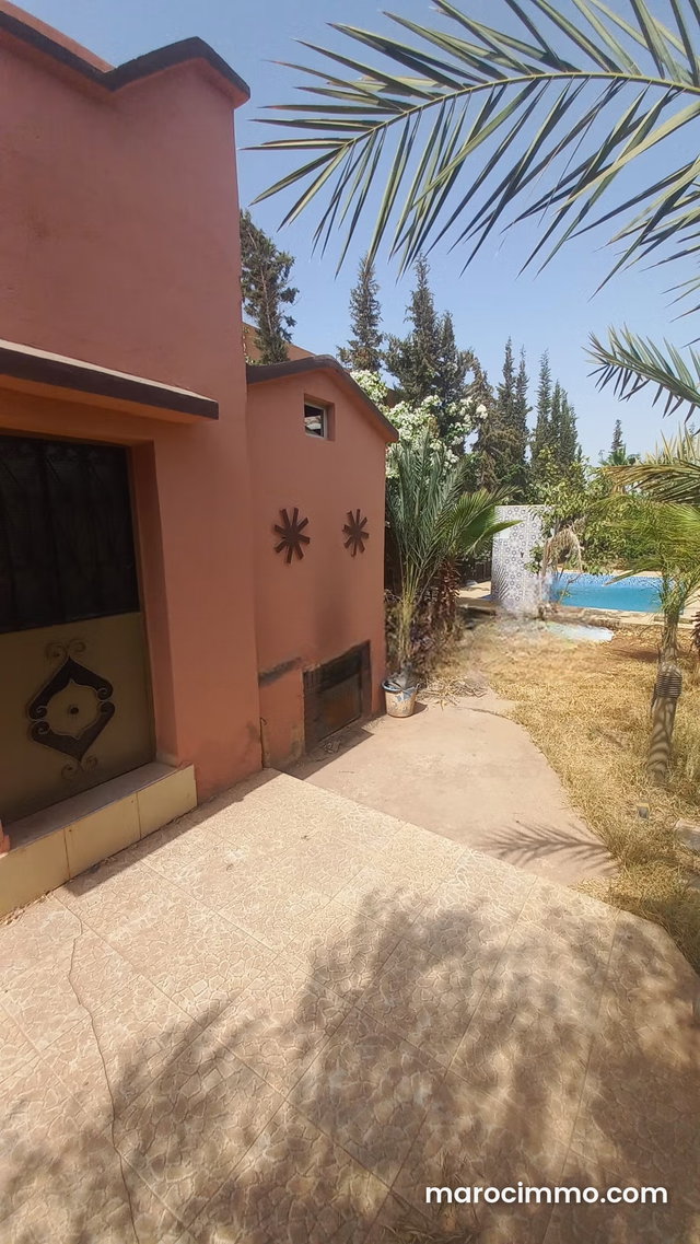 Sale Villa on Sidi Abdellah Ghiat Road — 3