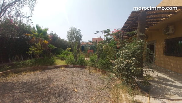 Sale Villa on Sidi Abdellah Ghiat Road — 2