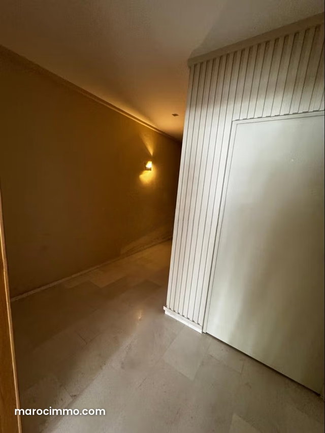 Appartement à vendre à Star Hill. Surface totale 130 m². Porte blindée et vue sur mer — 3