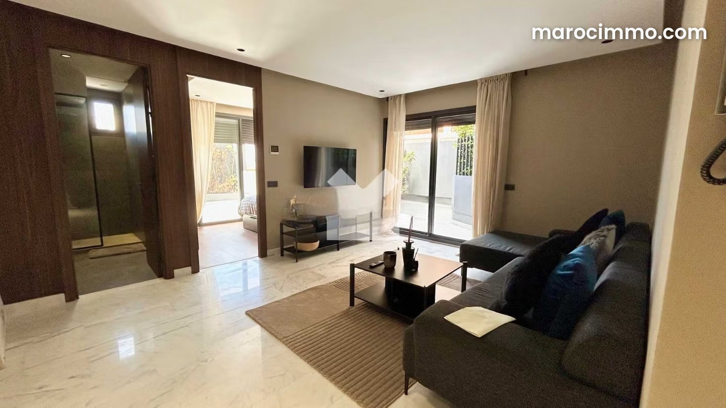 Furnished apartment with terrace for rent in Al Batha, Casablanca — Casablanca