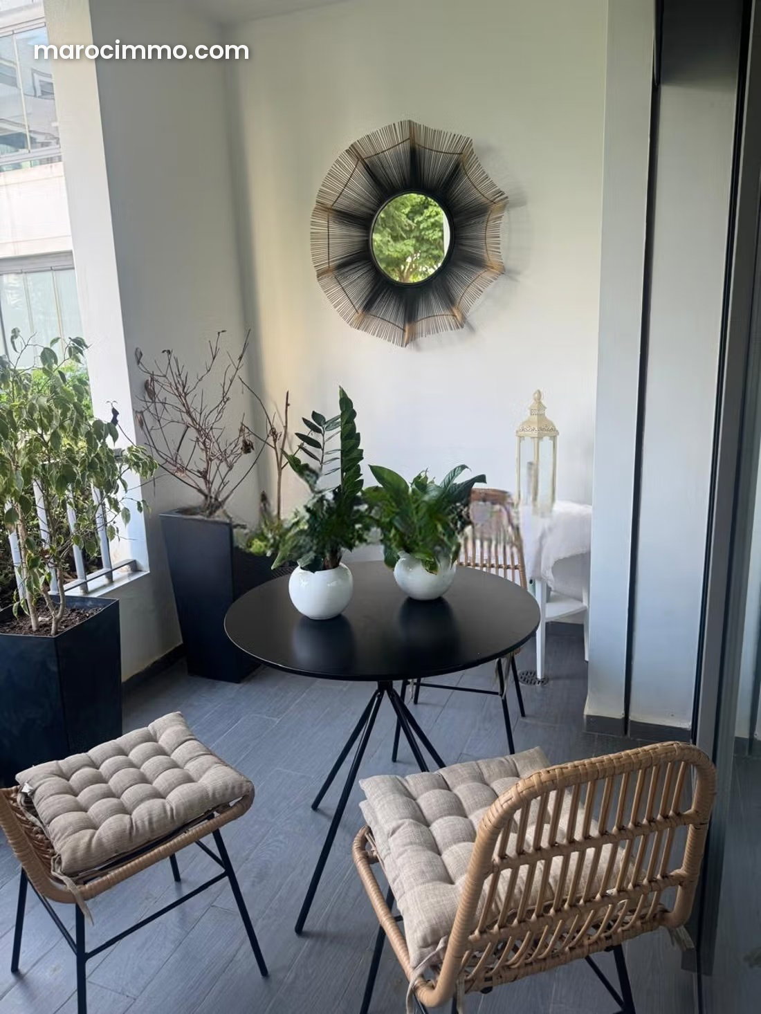 145 sqm Apartment with Private Garden, Souissi, Rabat — Rabat