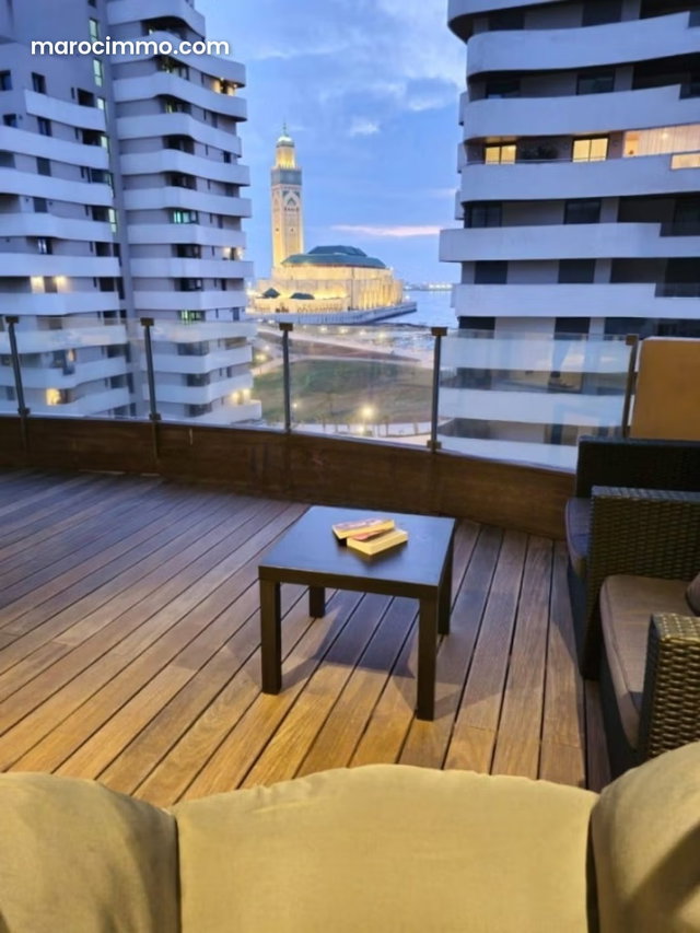T4 meublé de 260m² terrasse vue mer — 3
