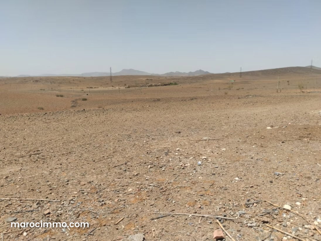 10,000 m² plot on the Amizmiz Road, Marrakech, for sale — Marrakesh