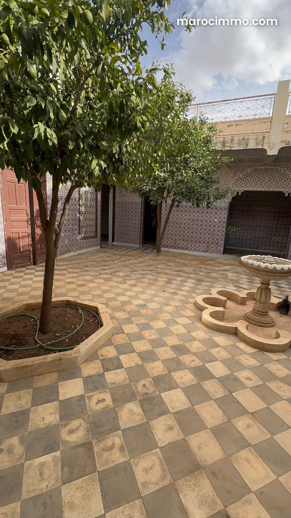 Un ancien Riad en ruine au cœur de la Palmeraie