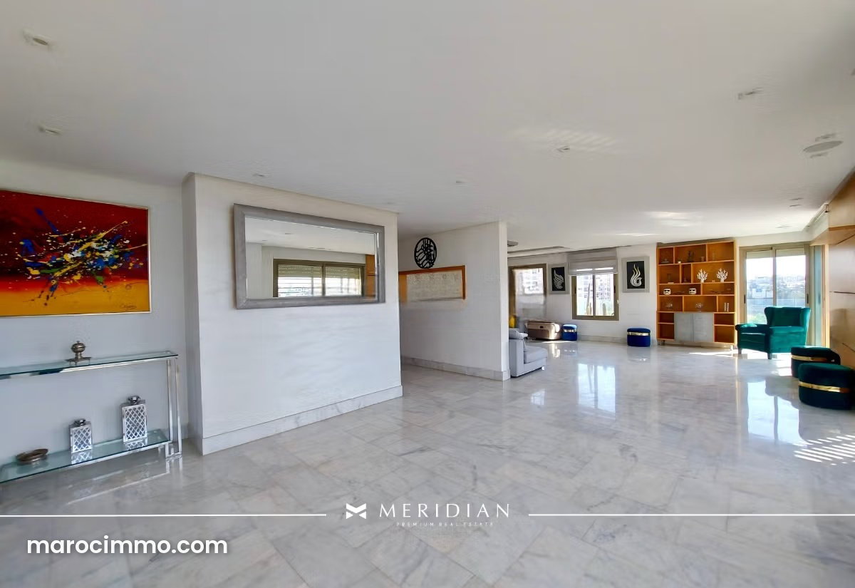 313 sqm Apartment with Panoramic Terrace, Oasis, Casablanca — Casablanca