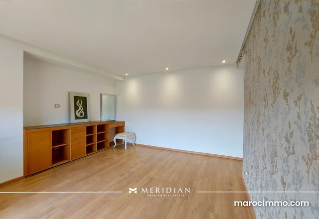 Location Exceptionnel Appartement 313m² à L'oasis — 4