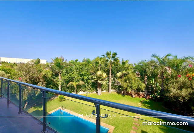 Magnifique Villa de 662m² en Résidence Privée — 5
