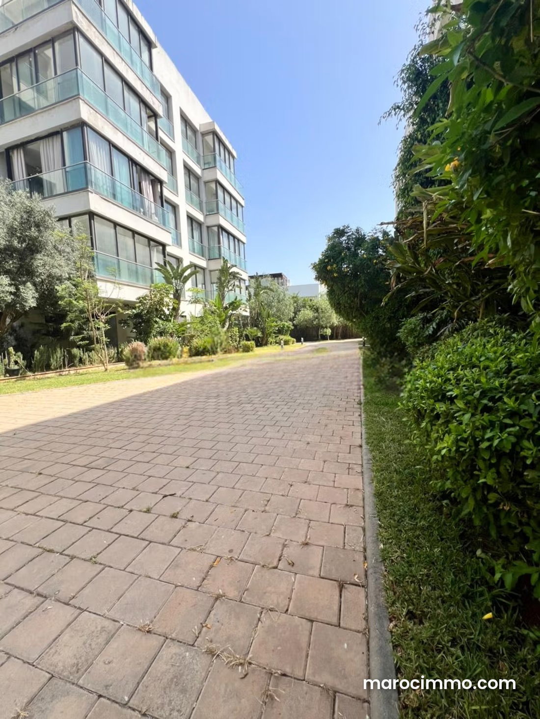 150 sqm Apartment, 3 En-Suite Bedrooms, Aïn Diab, Casablanca — Casablanca