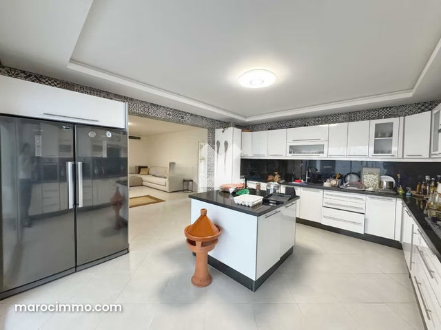 Villa à Vendre de 373.0 m² à Dar Bouazza, Tamaris1 — 2