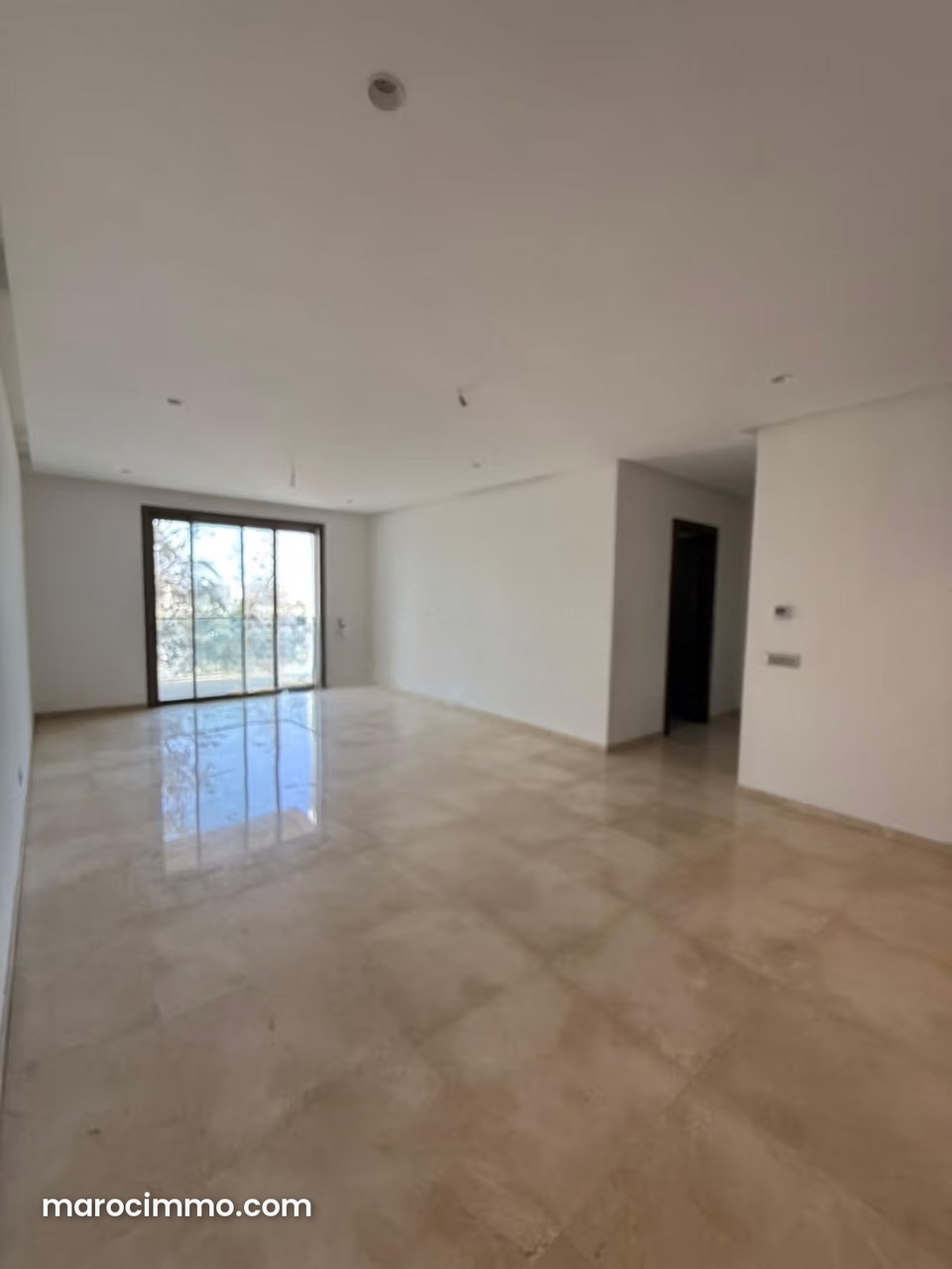 Modern 150m² Apartment at Eagle Hills SOUISSI