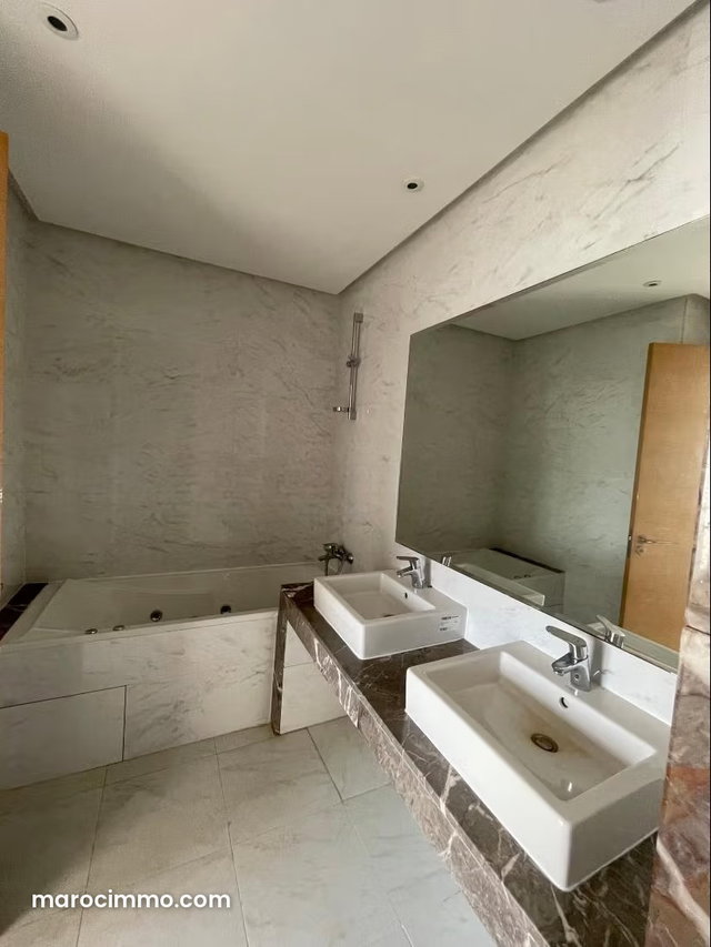 Très belle appartement a loue a Prestigia golfe — 4