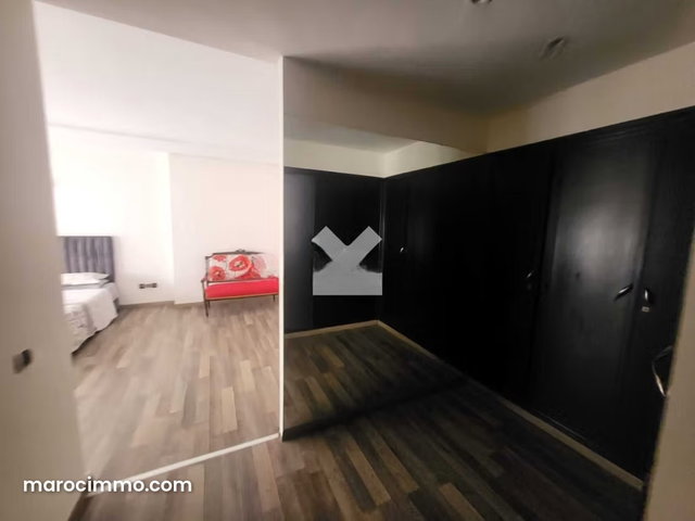 Appartement à Louer de 243.0 m² à Casablanca, Gauthier — 4