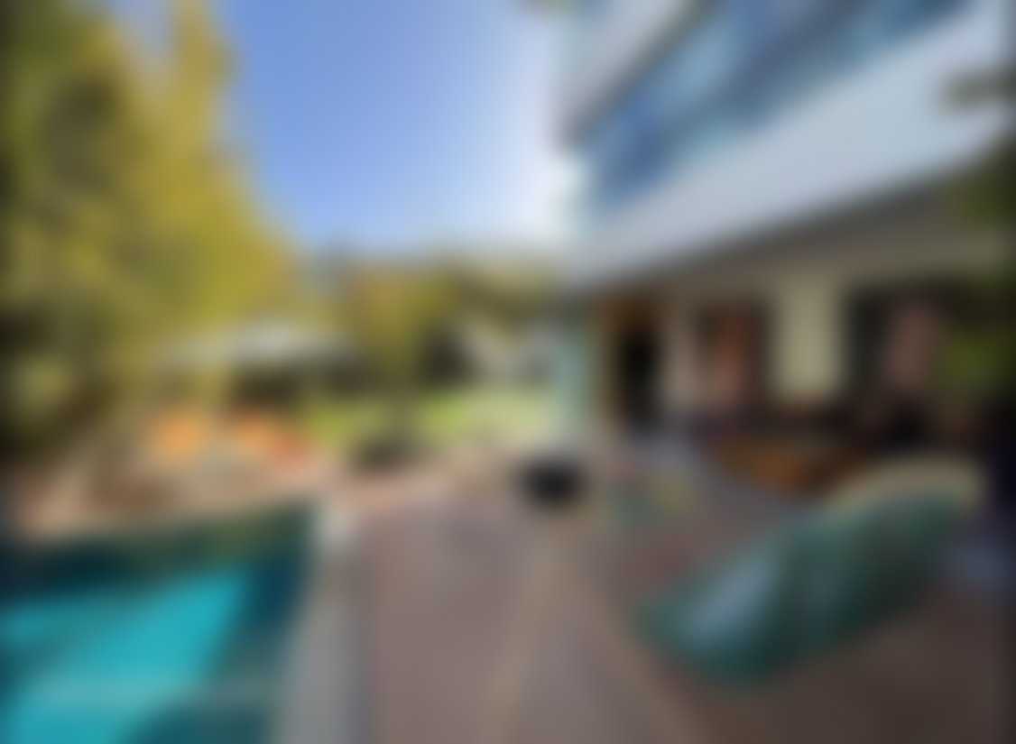 Grand appartement avec jardin à vendre à Dar Bouazza
